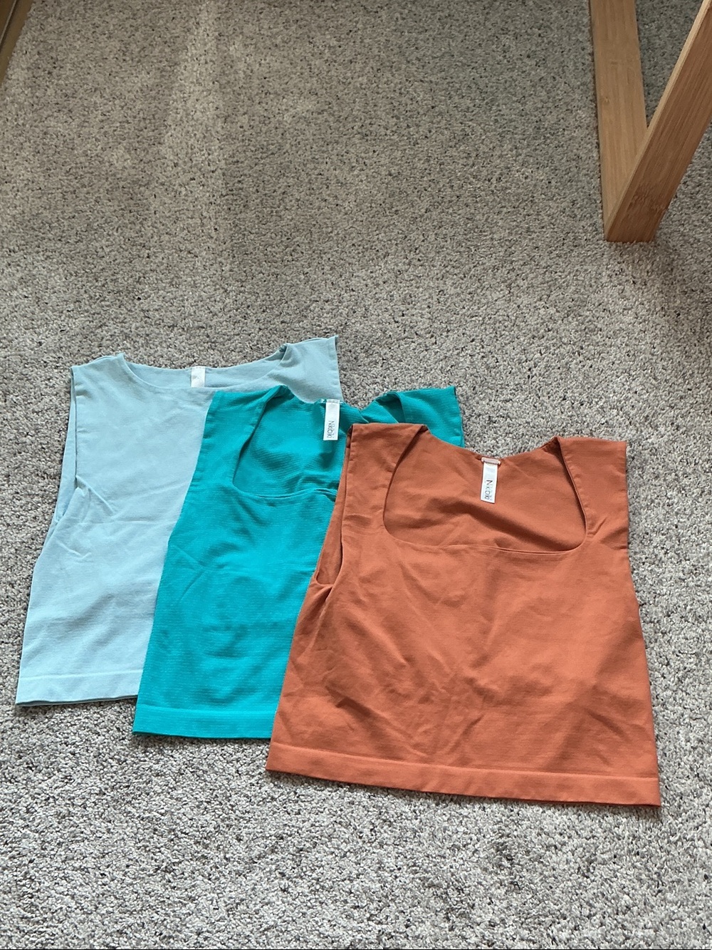 New Nikibiki Bundle of 3 Seamless Crop Tanks ~ Rust / Teal / Light Blue